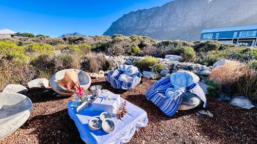 Betty's Bay Apartment | Misty Shores Cottage