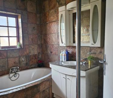Kriel House | Lula Guest house 14km to Kriel power station
