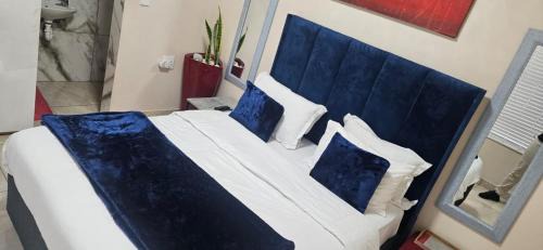 Eikenbosch House | Minak Guest House Bellville