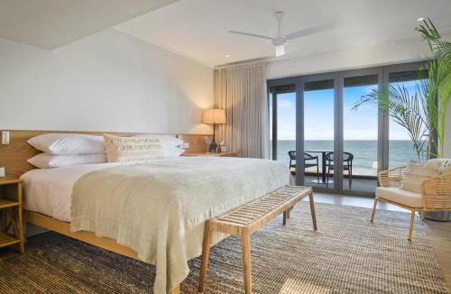Shaka's Rock Hotel | Sala Beach House