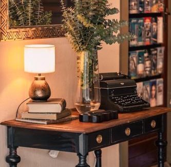 Kleinmond House | Villa Chad Luxury Guesthouse