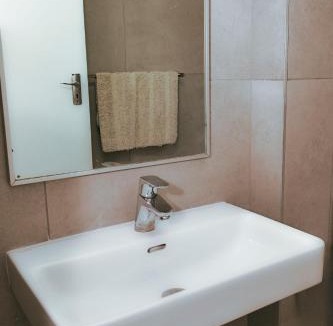 Berea House | Oliveroom Self Catering and B&B