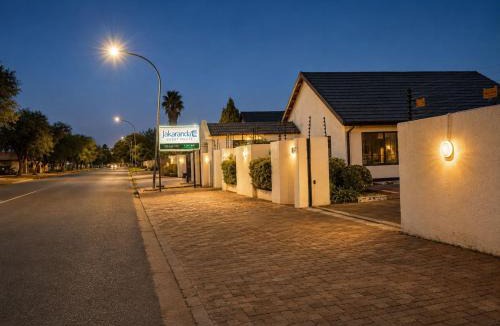 Mahikeng Hotel | Jakaranda Guest house