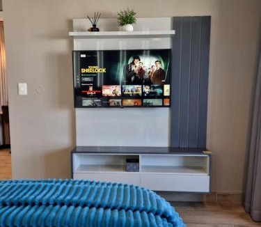 Umhlanga Apartment | Luxury Promenade Suite at Oceans Apartments in Radisson Blu Hotel Tower, Umhlanga, Durban