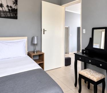 Muldersdrift House | Forest View Cottages