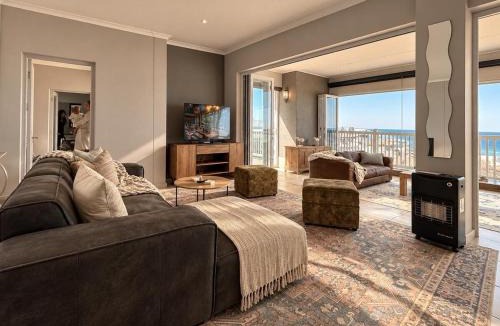 Pinnacle Point Apartment | The View Penthouse - Pinnacle Point Estate