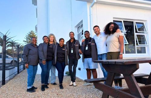 Westcliff Hostel | Never at Home Hermanus