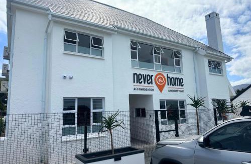Westcliff Hostel | Never at Home Hermanus