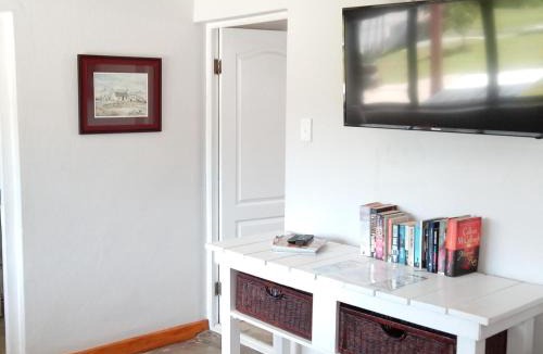 Bredasdorp House | 7 on South