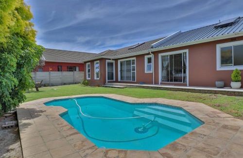 Cape Town House | Fairview Crescent By Ctha