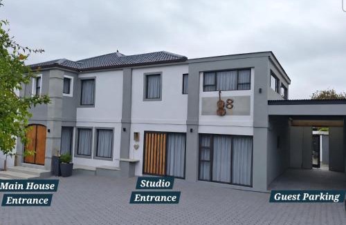 Hartenbos Apartment | The Copper Violin