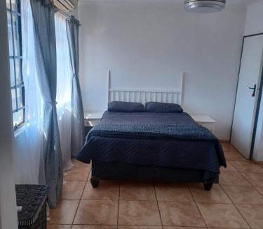Mookgopong Bed & Breakfast | Die Plaashuis