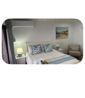 Bluff Apartment | Angelfish cottage modern &on the beach
