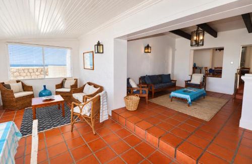 Arniston House | Holiday homes in Arniston, South Africa