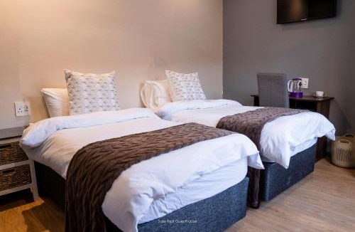 Milnerton House | Guest houses in Cape Town, South Africa