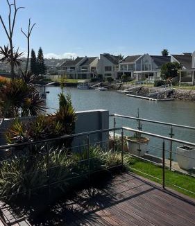West Bank House | A Home in Port Alfred, The Royal Alfred Marina