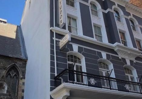 Cape Town City Centre Apartment | Tudor Hotel