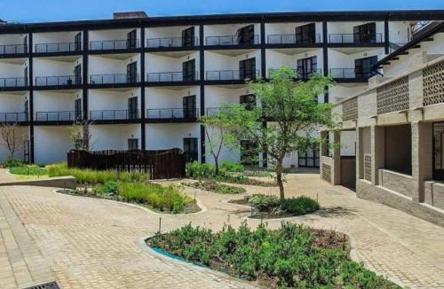 Downtown Johannesburg Apartment | My Jozi central studio - Maboneng