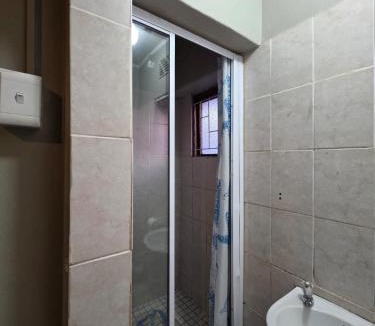 Eikenbosch House | Pambazuko Guest House