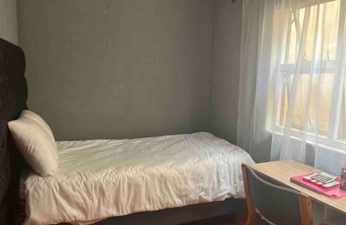 Eikenbosch Apartment | Serene 3-Bedroom Apartment in Cape Town - Pets Welcome
