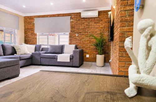 Fichardt Park Villa | Herberg 35a