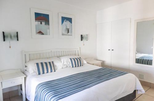 Mykonos Apartment | Club Mykonos Langebaan unit 372 5 sleepers 2 bedrooms