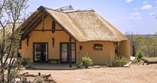 Phalaborwa Villa | Luxury Safari Homes "hot tub"