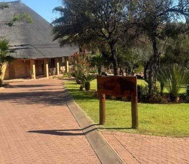 Sterkrivier Cabin | Lichenry Bush Lodge