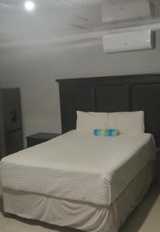 Hlabisa Hotel | nethezeka guest house