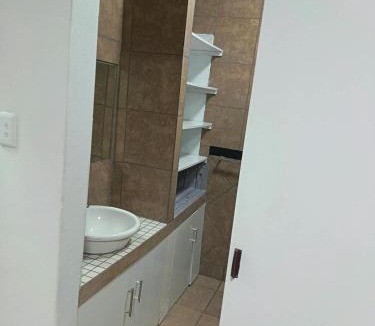 Potchefstroom Apartment | Kele Guesthouse