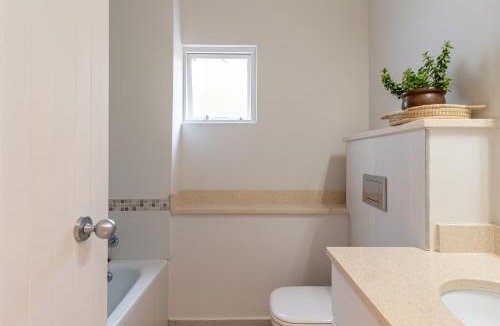 Shaka's Rock Apartment | Ballito Beach Rentals