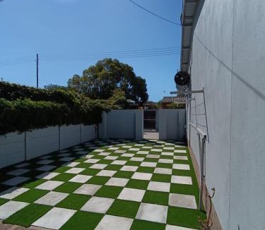 Strand Apartment | Naweek-Tassie