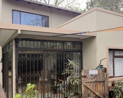 Amanzimtoti House | Berg In Dal Eco Lodge