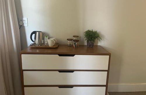 Cape Town Hotel | Vine and Valley Mini