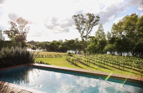 Parys Villa | Pont de Vaal
