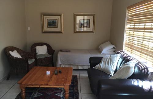 Potchefstroom House | Kleinplaas Guest Farm