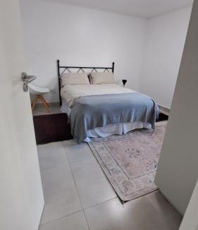 Mowbray Apartment | Cape Town garden unit
