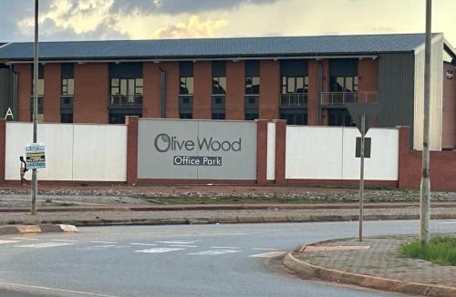 Kempton Park Apartment | Serengeti Precinct Executive Apartment