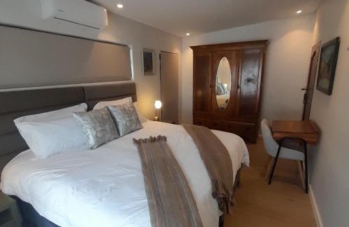 Pretoria Hotel | The Village Inn