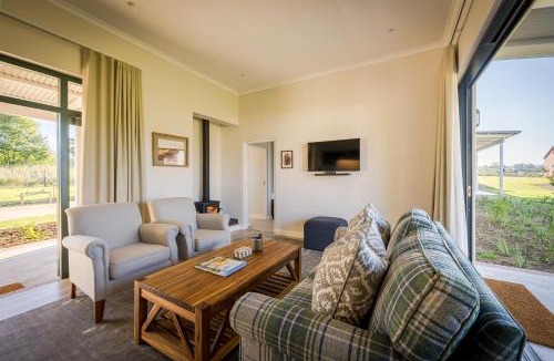 Nottingham Road House | The Crofts at Gowrie Farm