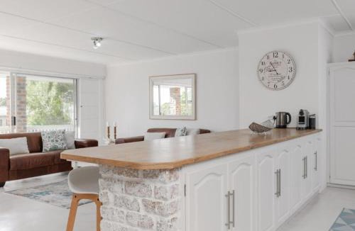 Struisbaai House | Cinneraria 43
