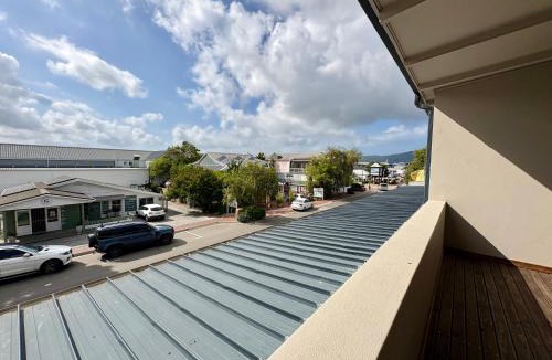 Knysna Central Apartment | The Gallery Dream Family Suite