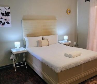 Pietermaritzburg House | Golf Road Guesthouse