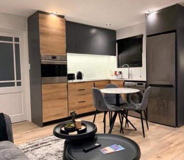 Sunset Beach Apartment | Sunset Serenity
