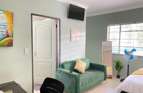 Arcadia House | Stay Arcadia Guest House