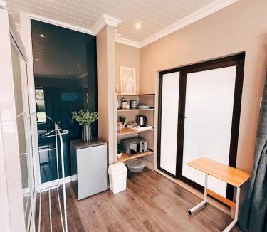 Welkom Bed & Breakfast | Lemon & Blue Guest House