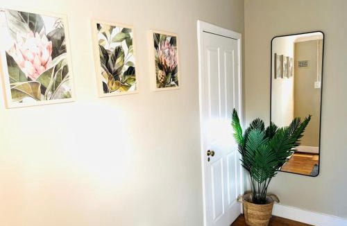 Hilton House | Briar & Bloom 1