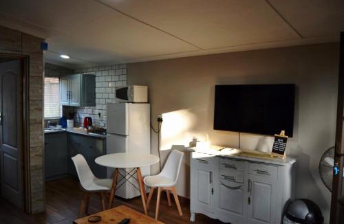 Mthonjaneni Apartment | 22 Symmonds Studio