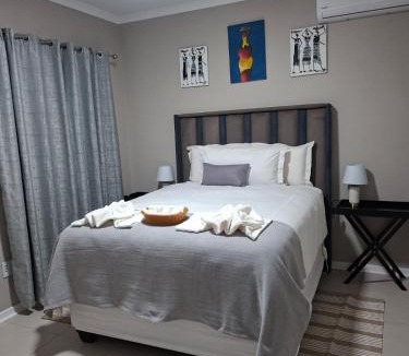 Kroonstad House | House Sawubona
