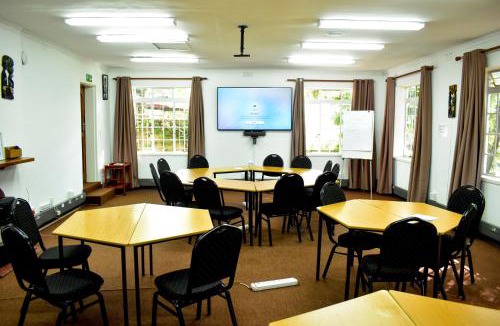 Greater Johannesburg Metropolitan Area Hotel | Gender Links Cottages